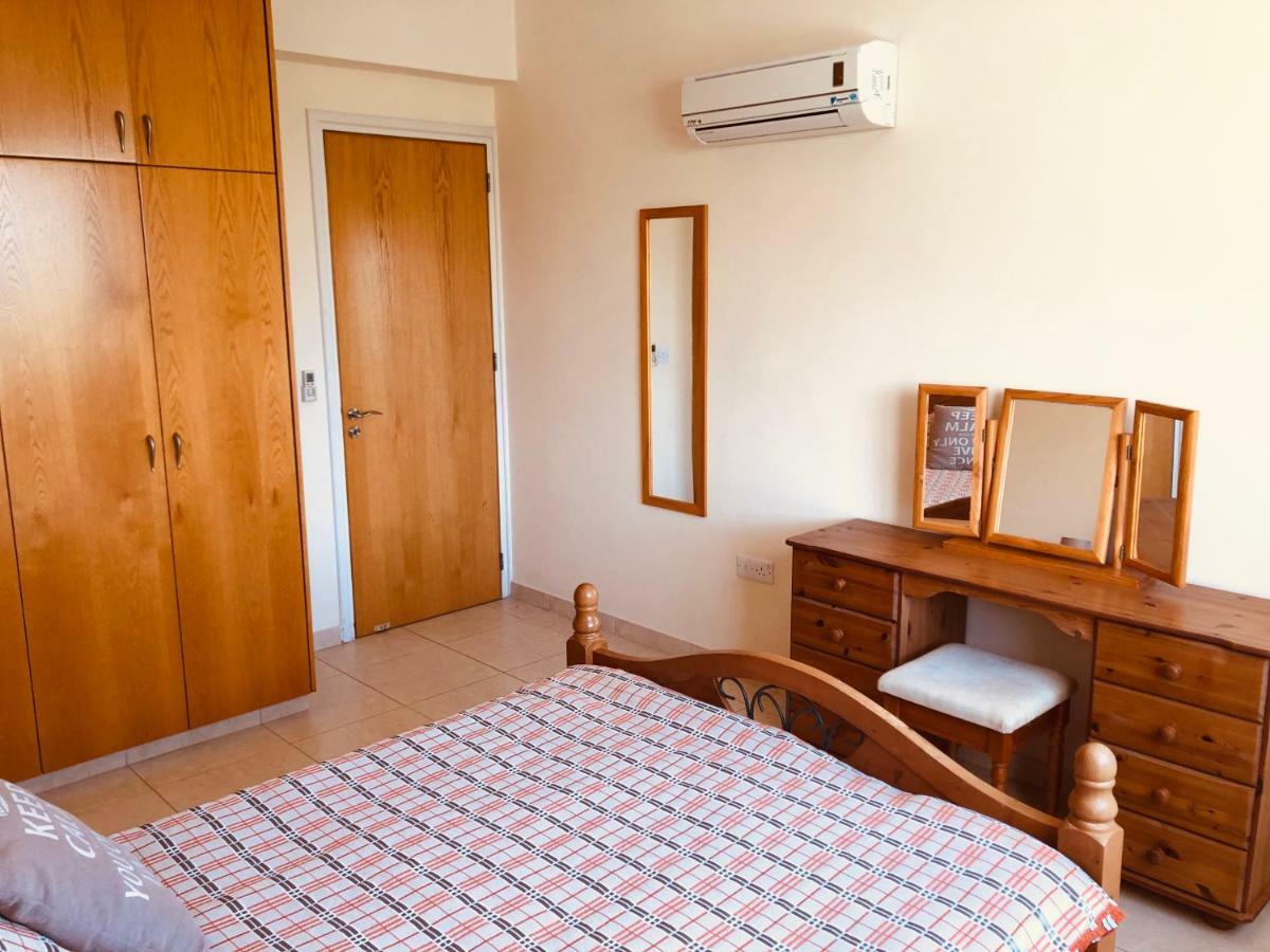 Private Apartment At Aristo Universe III With Pool Paphos Exterior photo